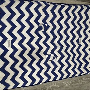Blue and White Chevron Patterned Car seat cover